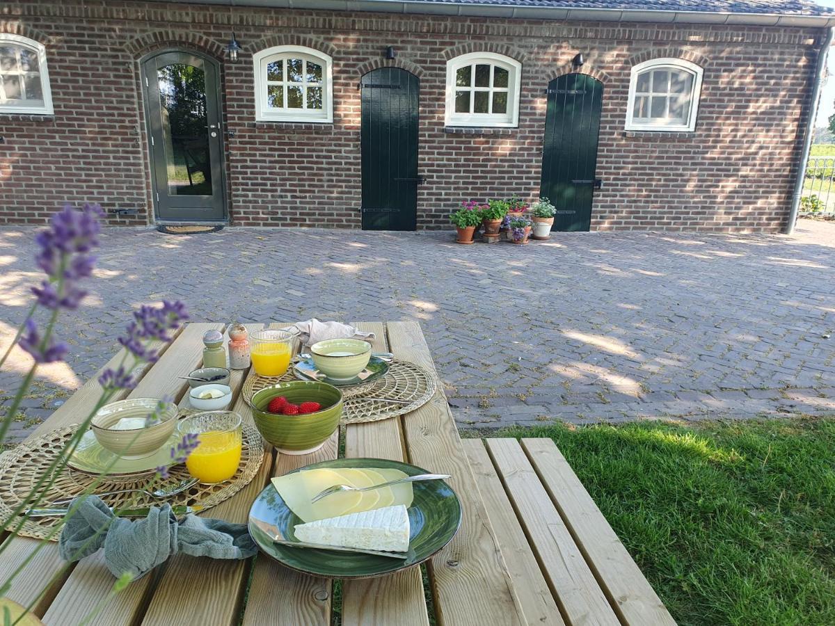 B&B De Nieuwenhof 'De Voorkamer' Melderslo Екстериор снимка